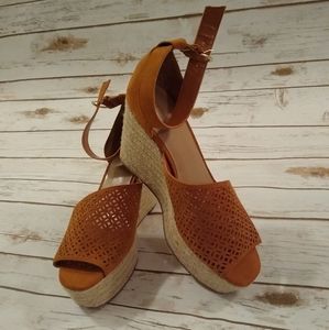 14th & Union Theryn Asymetrical Espadrille…